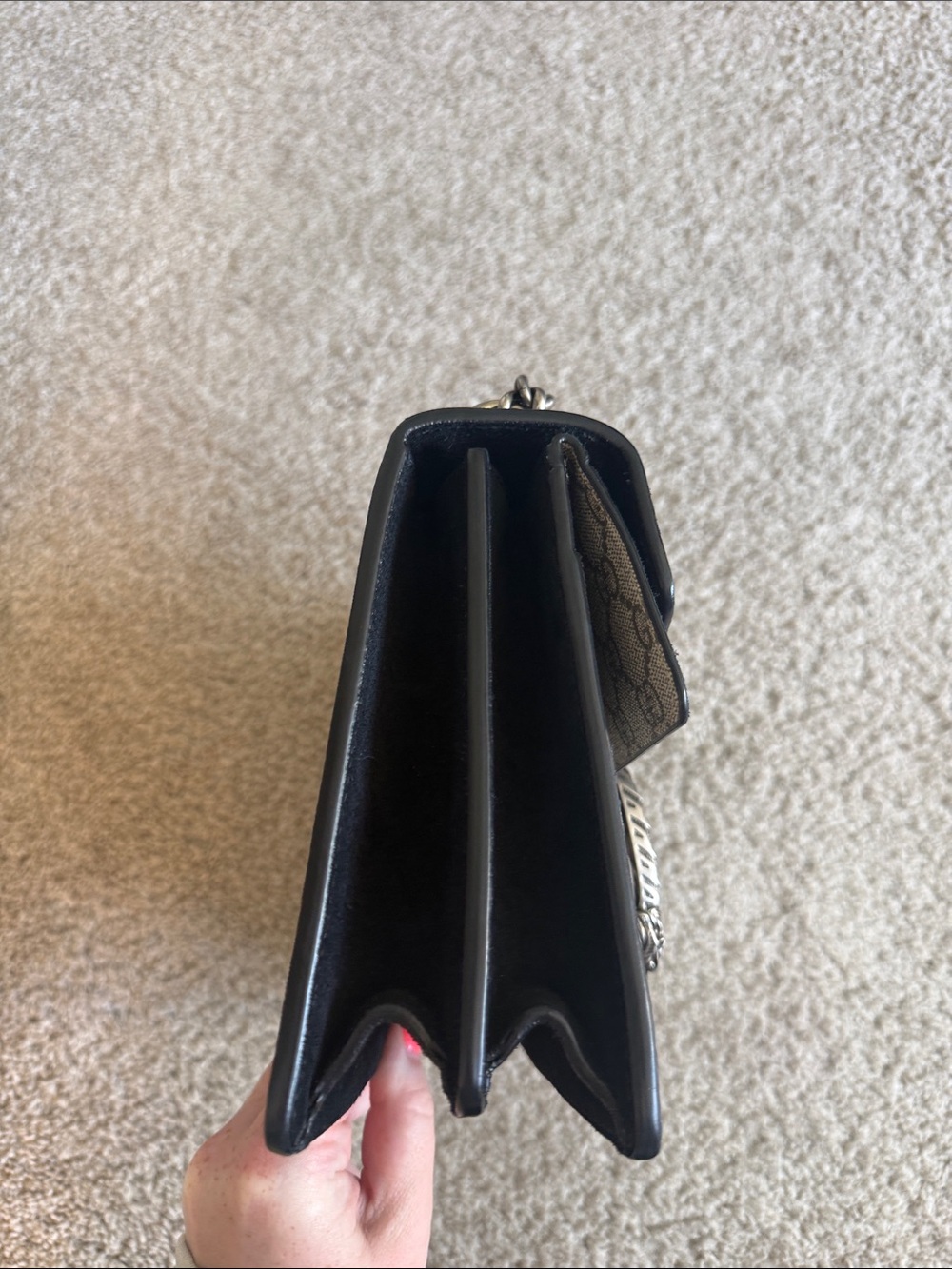 Authentic Gucci Black Dionysus Medium Shoulder Bag - Picture 5 of 10